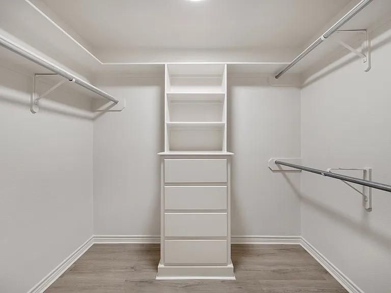 6806 County Road 1215 — Photo 16