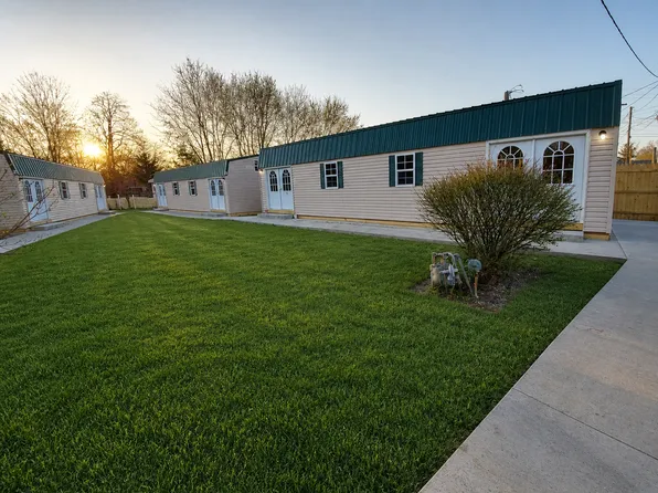 14 N Plains Rd APT A, The Plains, OH 45780