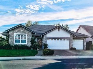 334 N Magnolia, Middleton, ID 83644