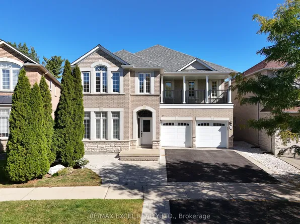 29 Brass Dr N, Richmond Hill, ON L4E 4T3