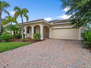 1744 SW Jamesport Dr, Port Saint Lucie, FL 34953