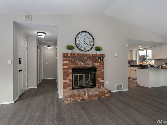 5th image of 21811 48th Avenue Ct E