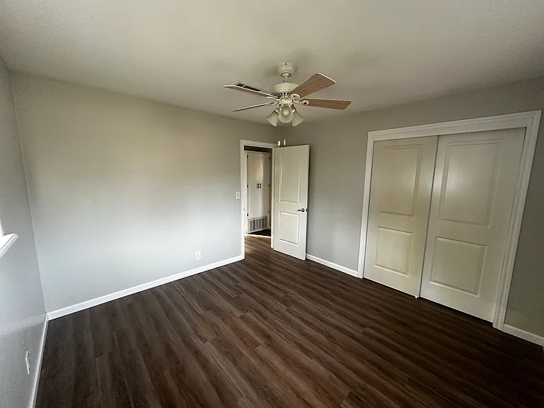 405 E Lindo Ave #405 — Photo 2