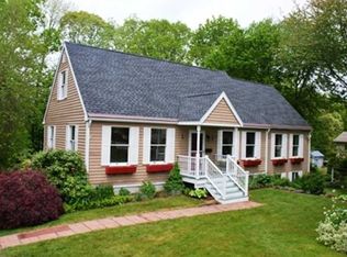 15 Gardner Dr, Westerly, RI 02891