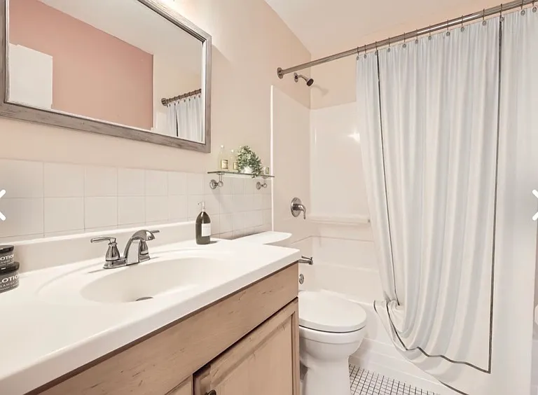 808 13th Ave SE #3 — Photo 5
