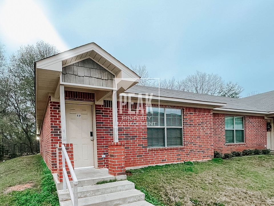 1st image of 336 N Pecan St APT 49