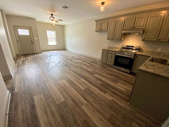 4th image of 925 Shafer St APT A1