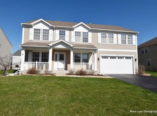 1203 Robinson St, Elburn, IL 60119