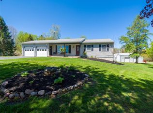 7095 Pulver Rd, Sodus, NY 14551