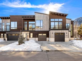 909 Lakepoint Cir #B, Frisco, CO 80443