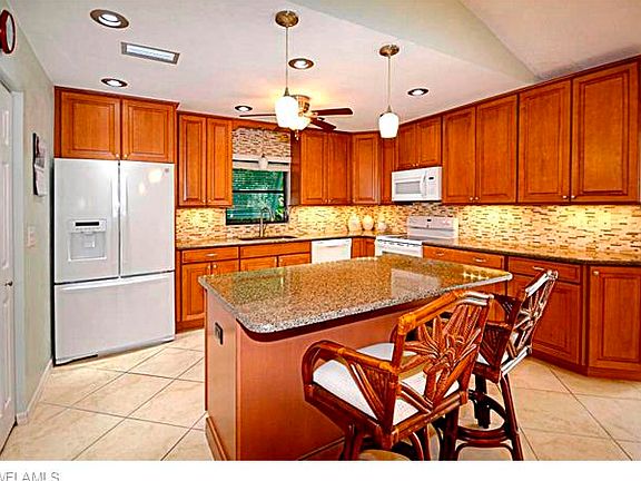 2nd image of 14310 Sandarac Dr
