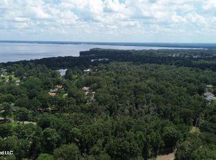 275 Kiowa Dr, Madison, MS 39110
