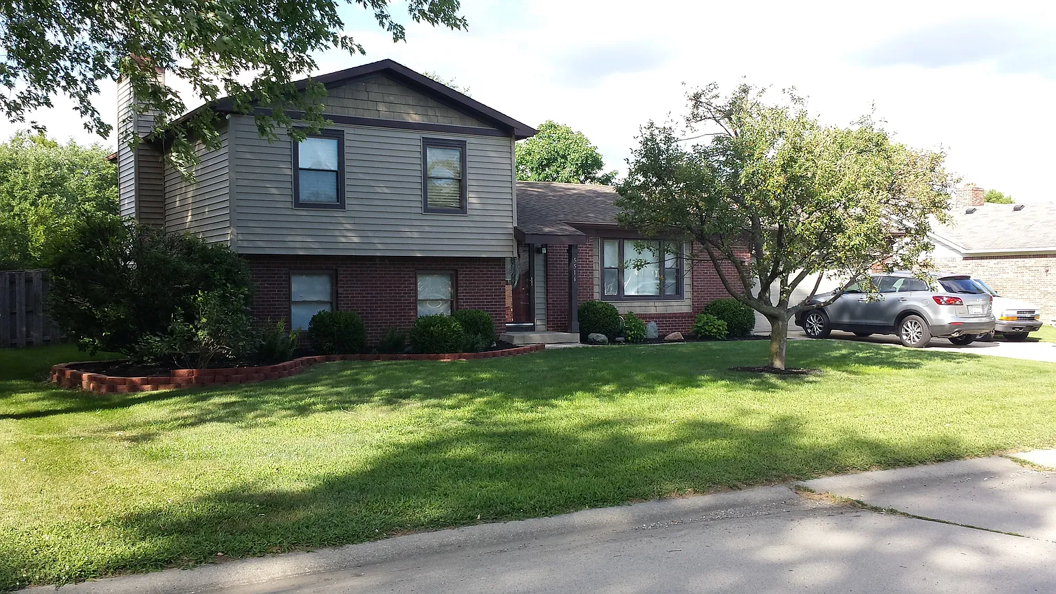 5516 Char Dr photo 1
