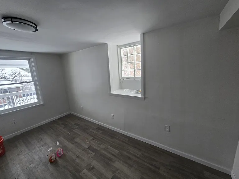 635 Valley St #2 — Photo 14