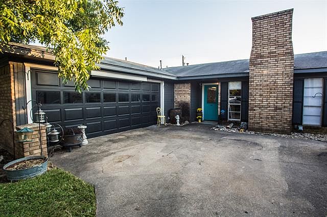 1st image of 209B Town North Dr