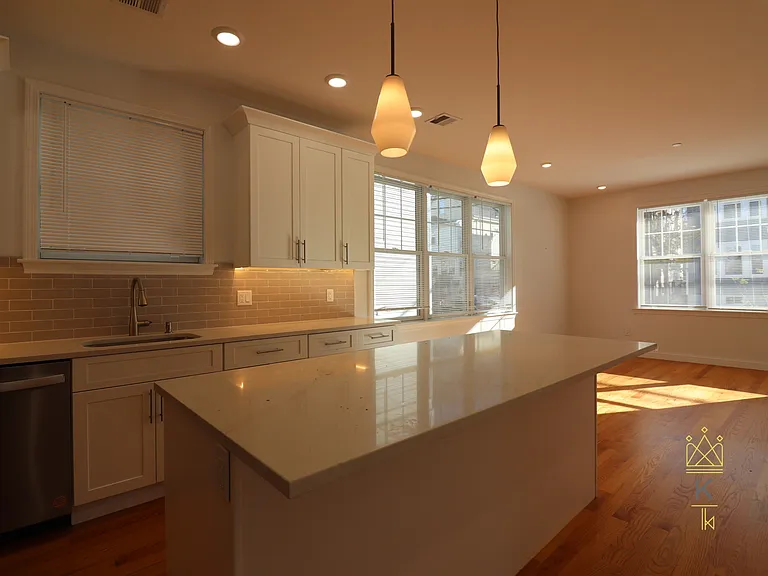 81 Ballou Ave #1 — Photo 14