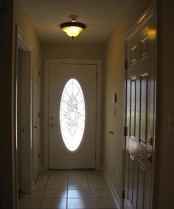 3rd image of 142 Charles Towne Dr