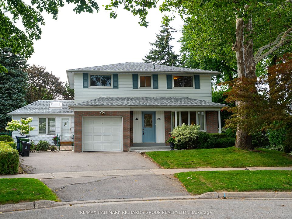 1st image of 28 Monmouth Ct
