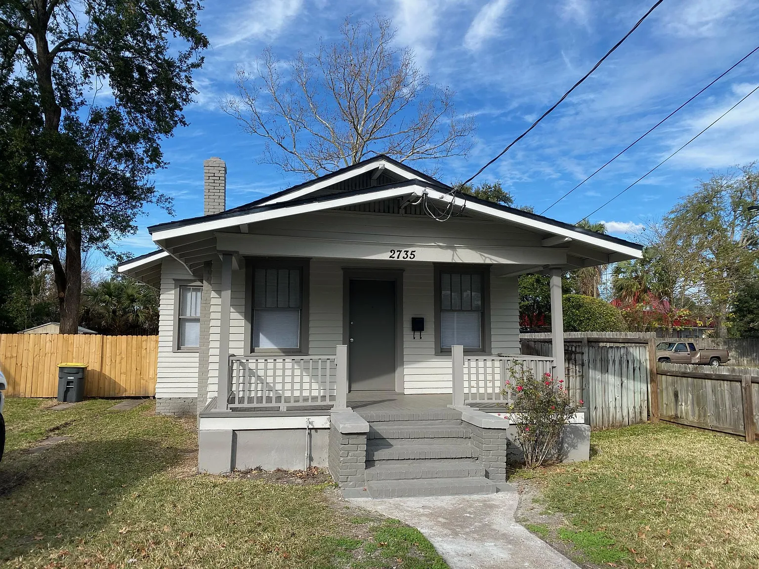 2735 Forbes St — Photo 1