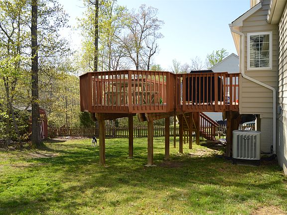4th image of 41825 Meynard Ct