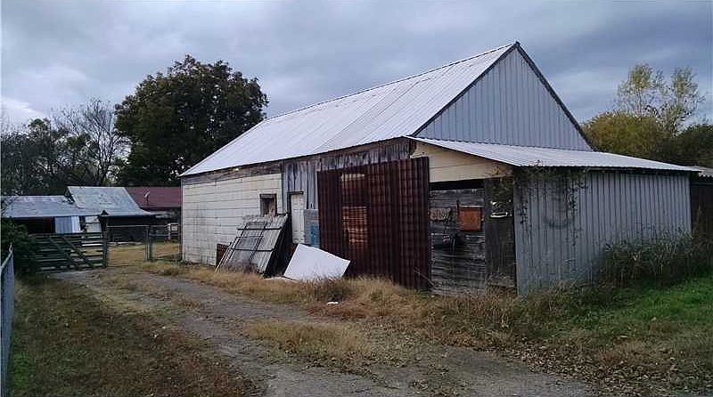 2nd image of 24603 Green Rd