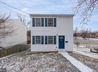 743 Monroe St, Harrisburg, PA 17113