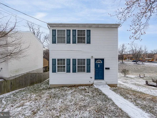 743 Monroe St, Harrisburg, PA 17113