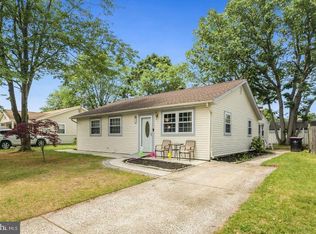 60 Highland Ave, Sicklerville, NJ 08081