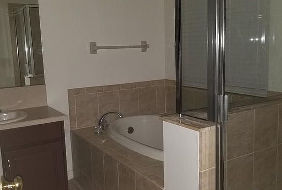 5th image of 6725 Pine Springs Dr