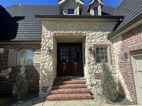 5th image of 6235 S Bluff Ridge Road