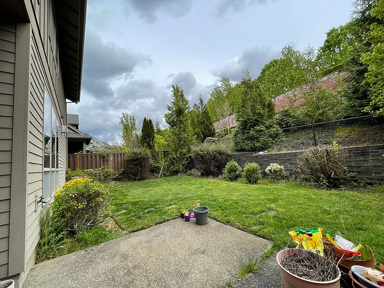 16670 NW Canton St — Photo 43