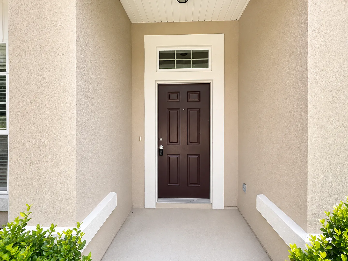 4BR/2BA Home in Desirable Aberdeen! Covered Patio. Double Garage. Pet friendly w/ Fenced Yard! — Photo 2