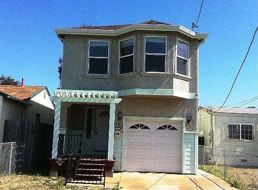 1st image of 384 S 34th St