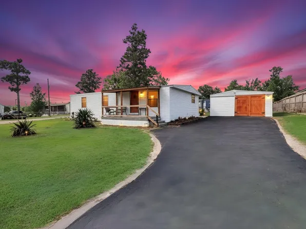 132 Hackberry Cove Ln, Onalaska, TX 77360
