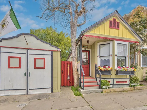 105 19th St, Pacific Grove, CA 93950