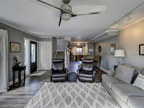 4th image of 2 William Hilton Pkwy APT 406