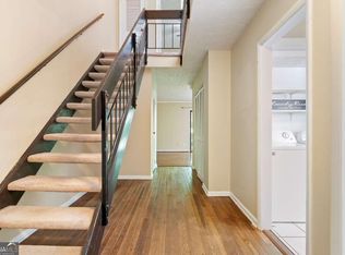 130 Fernbanks Ct, Athens, GA