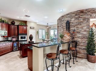 9816 Masterful Dr, Las Vegas, NV 89148