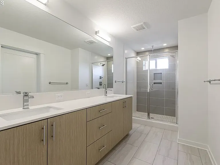4130 NE Cleveland Ave — Photo 22