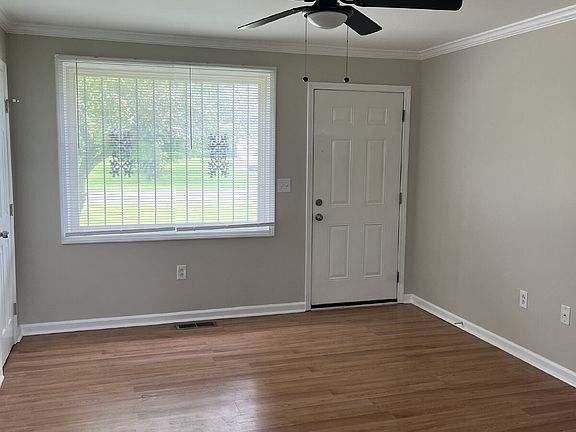 4th image of 3311 W Hamilton Ave