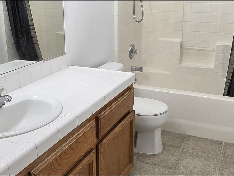 5333 W Norwich Ave — Photo 11