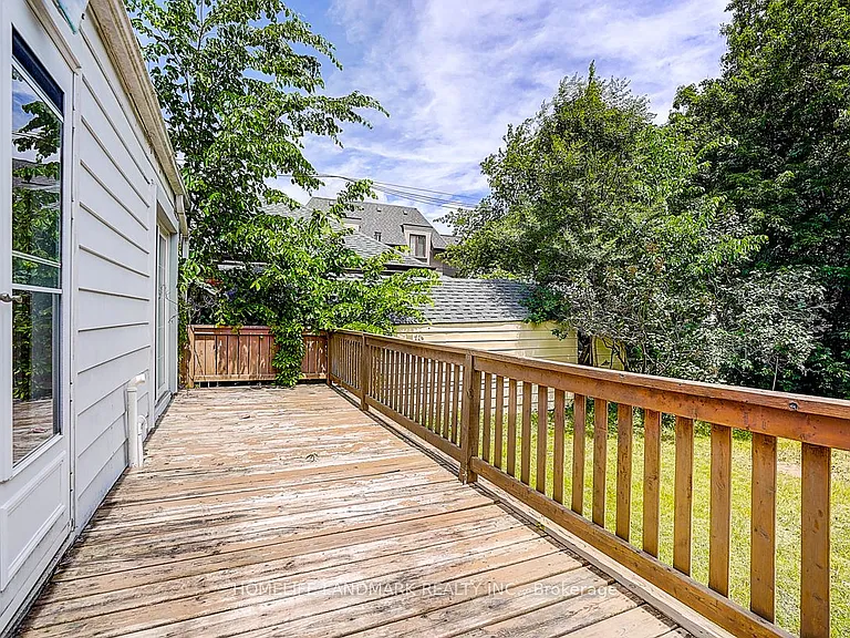 335 Willowdale Ave — Photo 8