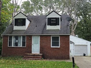 515 Duane Dr, North Tonawanda, NY 14120