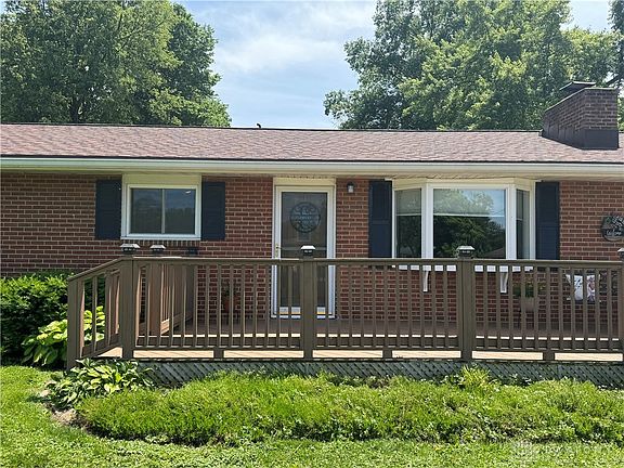 4th image of 7689 Sheri Ln