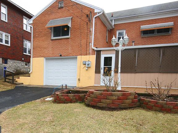3rd image of 957 Mulberry Ave