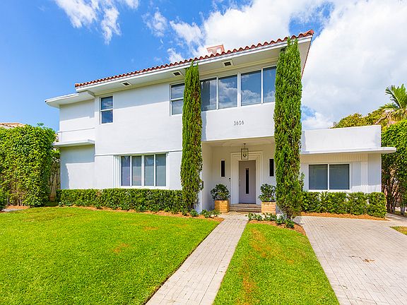 2nd image of 3606 Flamingo Dr