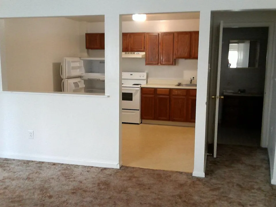 Kitchen & Entry to Bathroom