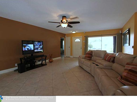 5th image of 9690 NW 24th Pl