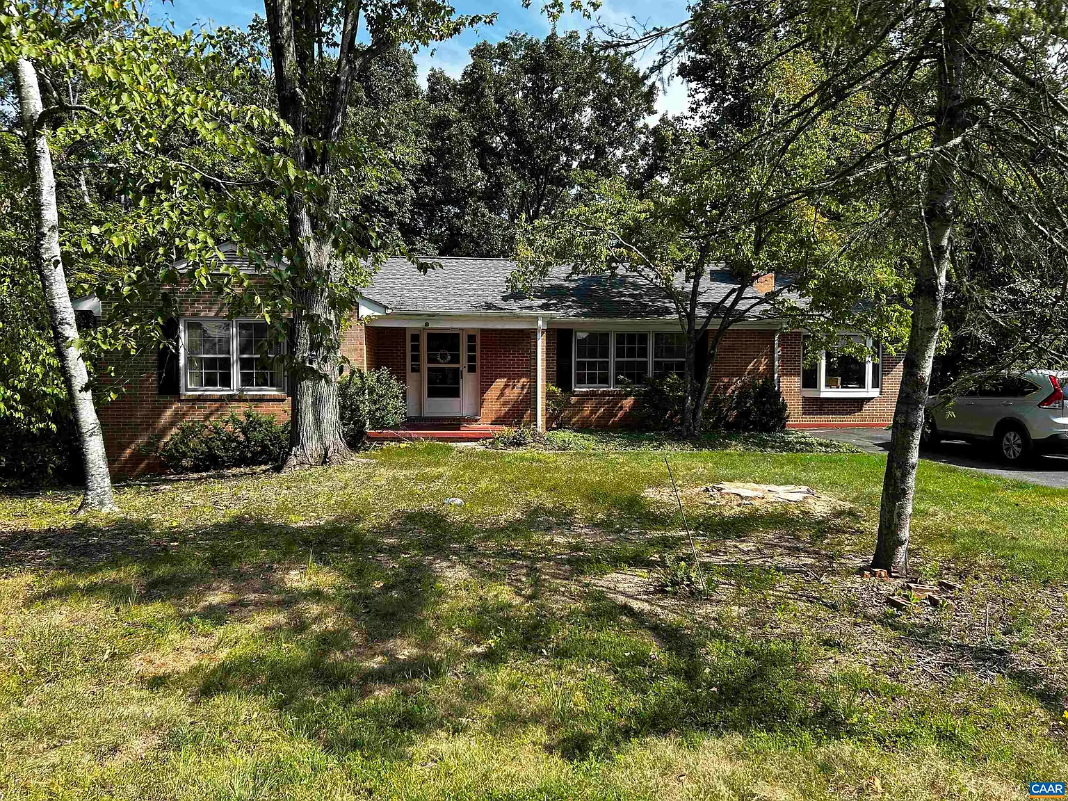 515 Stonefield Cir photo 1