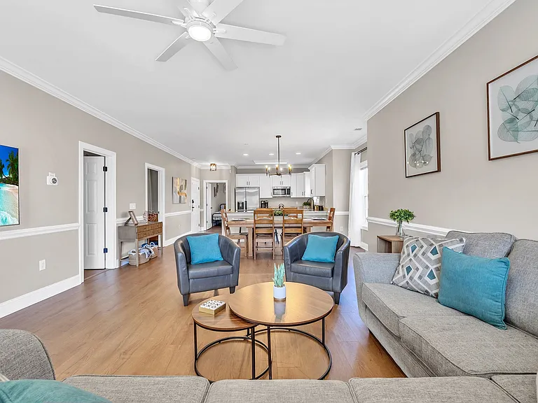 4872 Dahlia Ct #201 — Photo 26
